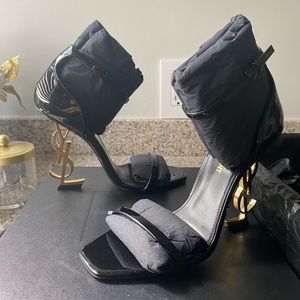 OPYUM SANDALS IN PATENT LEATHER W/ GOLD-TONED HEEL